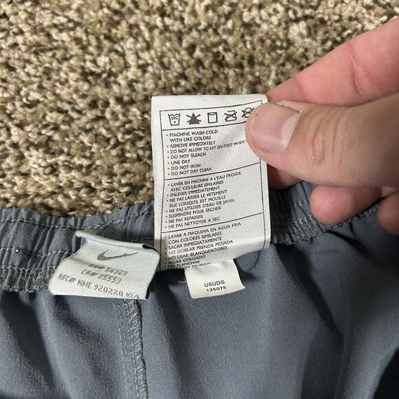 Nike Gray Basketball Shorts Men’s XL Single Swoosh Y2K Sportswear Training - Picture 6 of 12